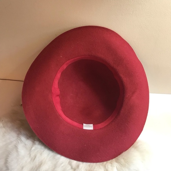 Women’s Red Felt Wool Wide Brim Hat Floral Detail - Picture 6 of 7